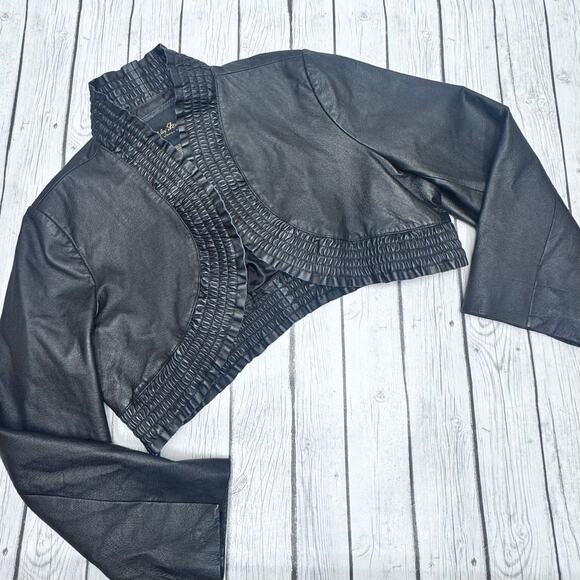 Ashley Stewart Great Women of Style Black Cropped Genuine Leather Jacket Size 3X - Picture 2 of 4